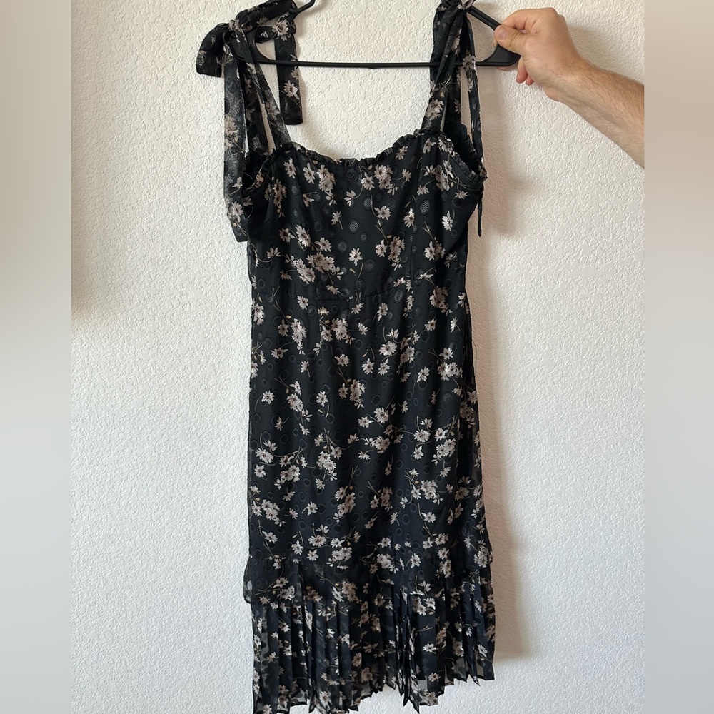 Black Lulus Midi Dress